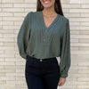 Blusa Pico Pliegues Verde